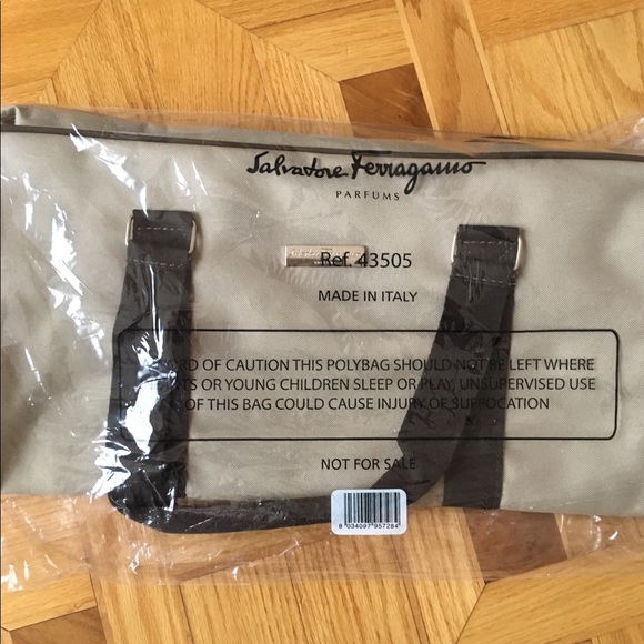 ✨Sale✨Salvatore Ferragamo Duffle Bag - Picture 6 of 6